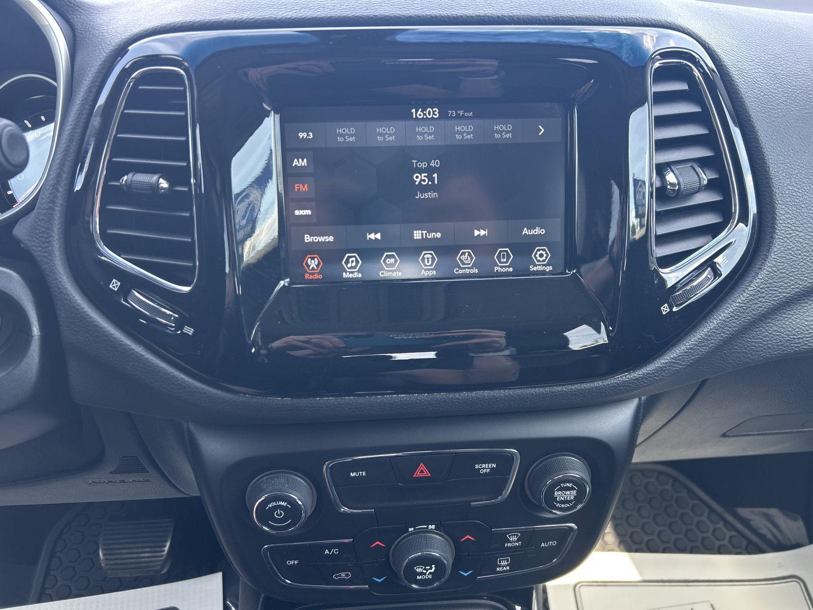 2021 Jeep Compass Altitude photo 10