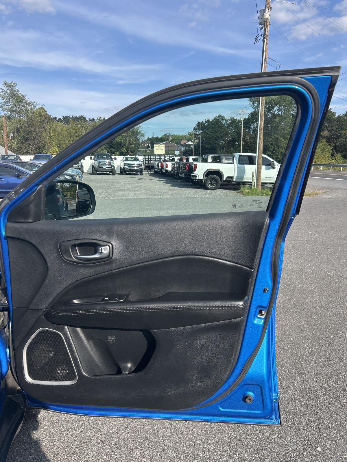 2021 Jeep Compass Altitude photo 24
