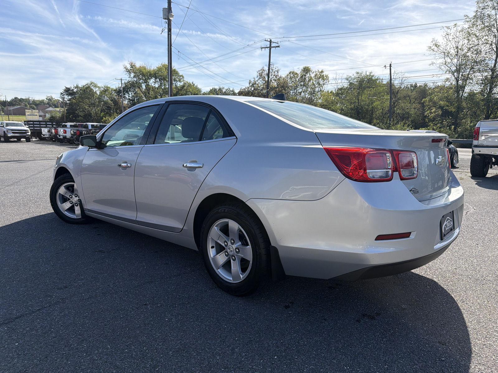 2014 Chevrolet Malibu LS photo 2