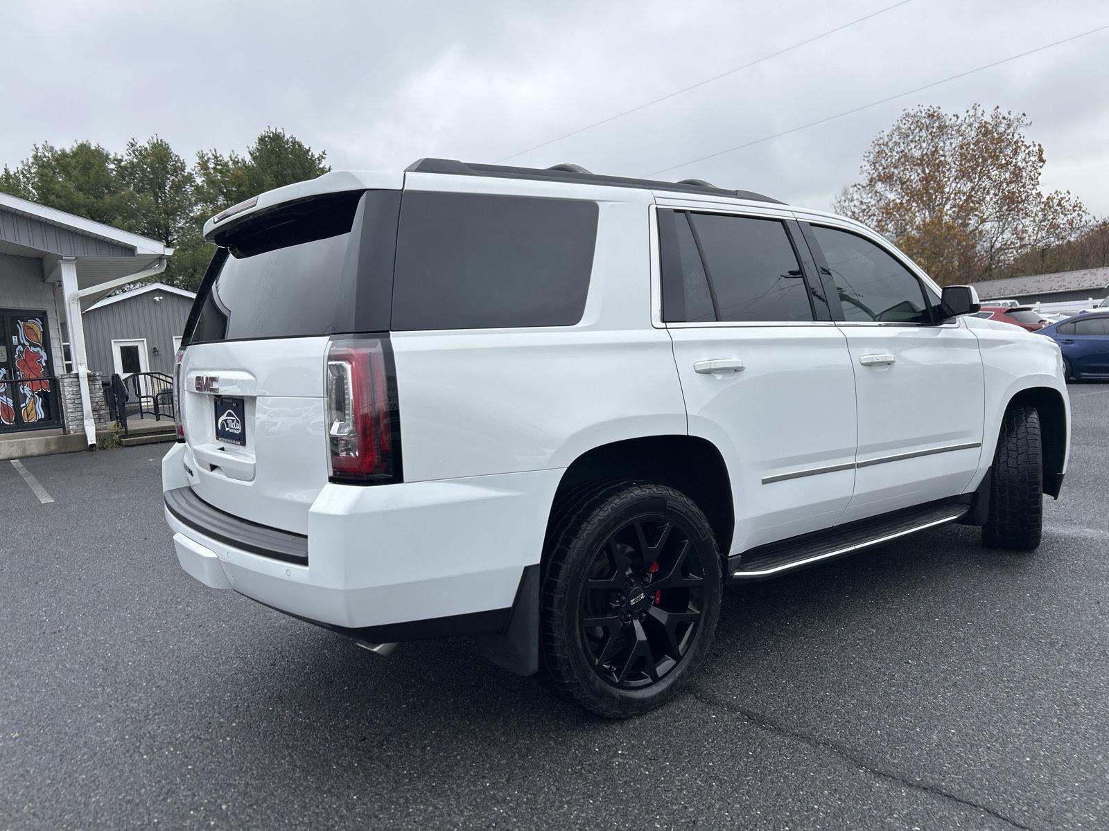 2018 Gmc Yukon SLT photo 3
