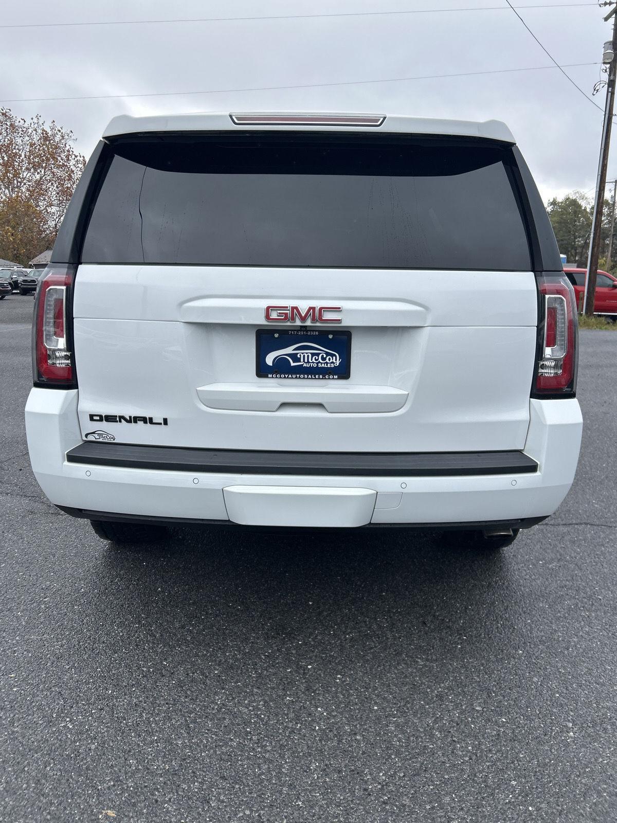 2018 Gmc Yukon SLT photo 4