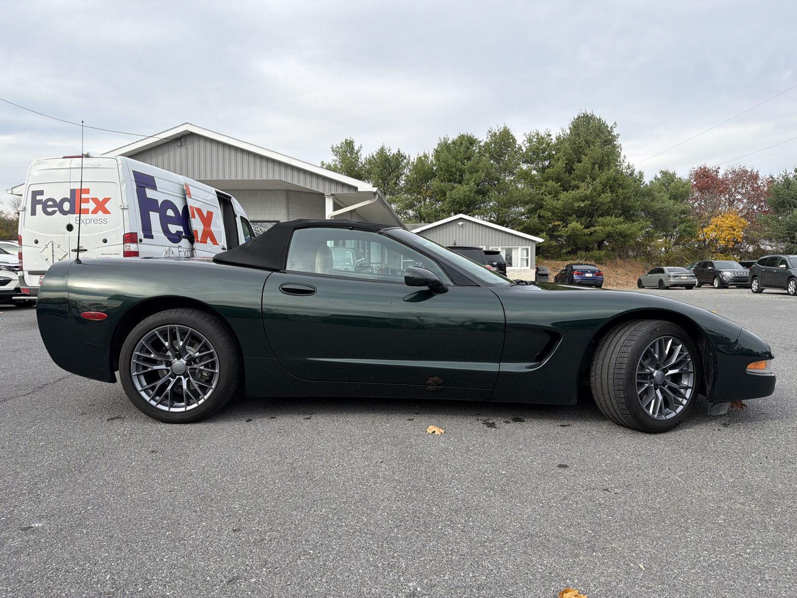 2001 Chevrolet Corvette Base