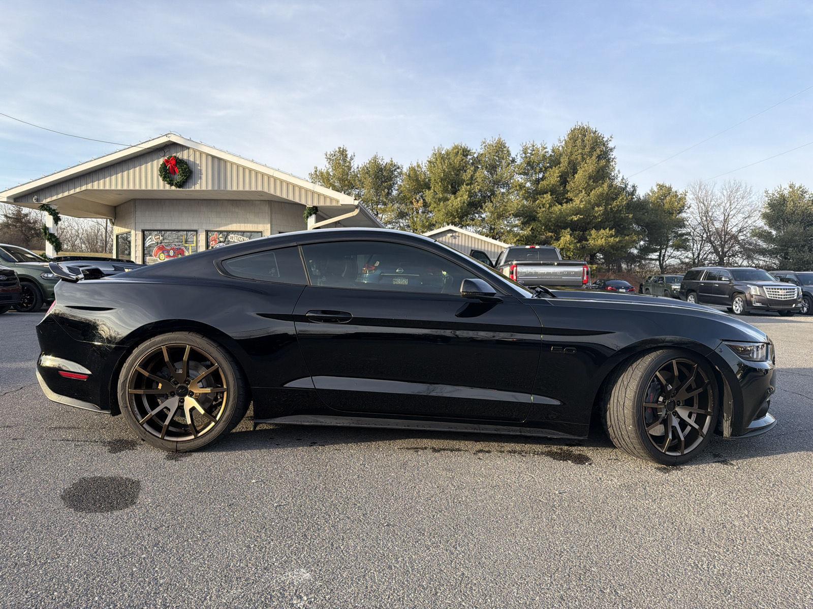 2015 Ford Mustang GT Premium's photo