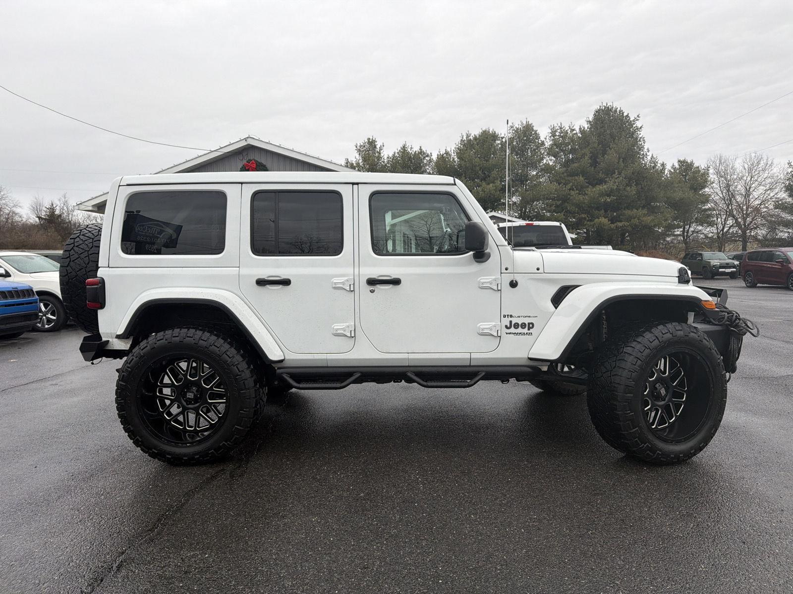 2019 Jeep Wrangler Unlimited Moab's photo