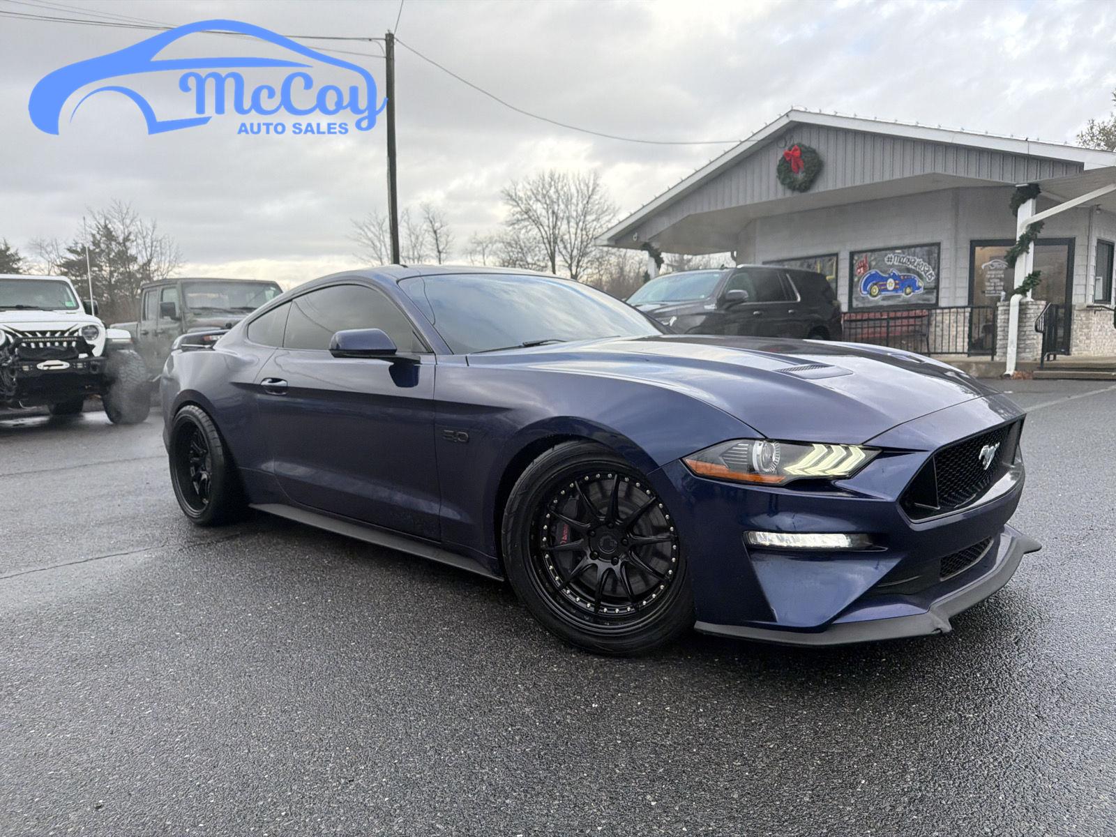 2018 Ford Mustang GT Premium Coupe RWD