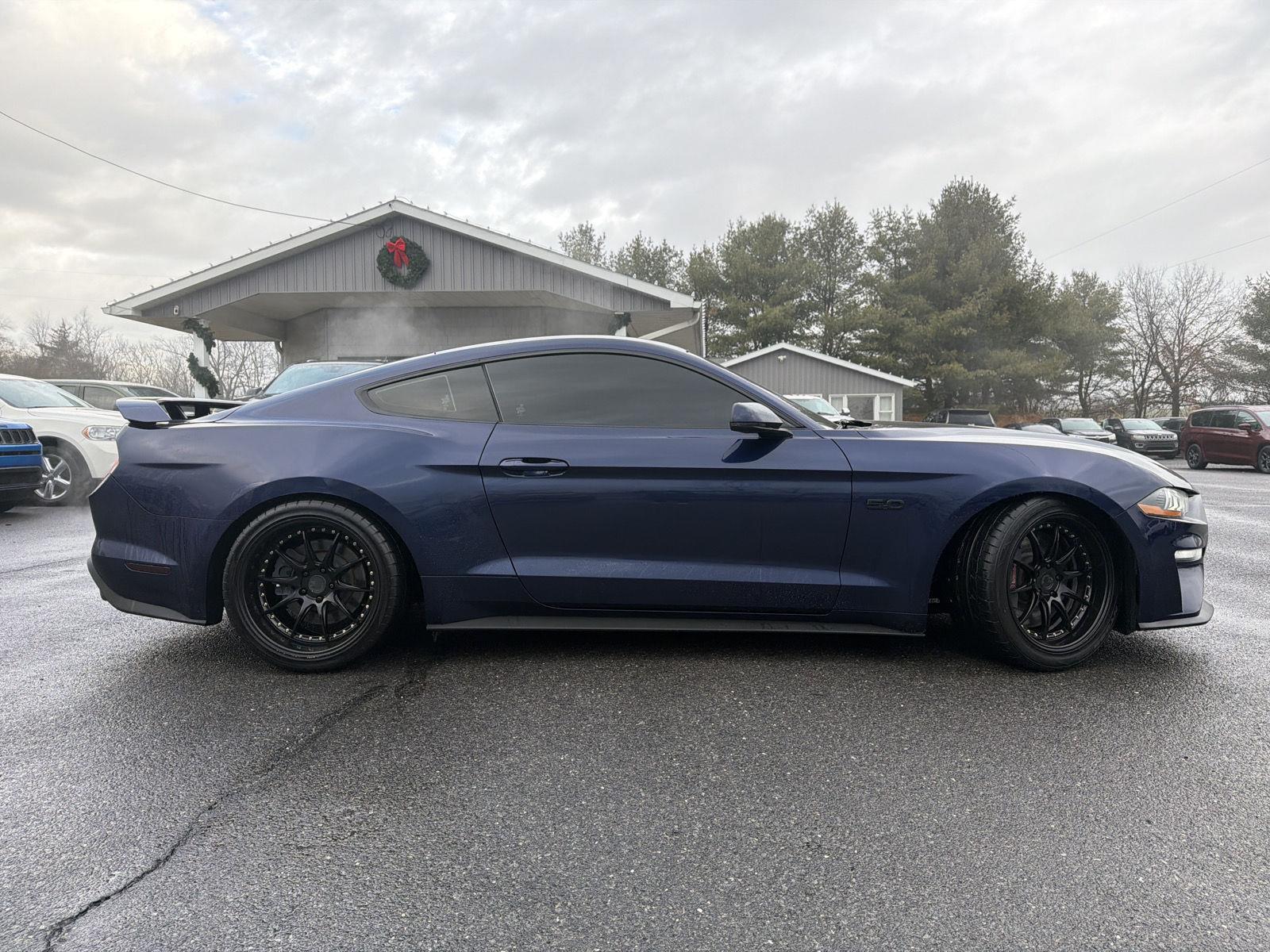 2018 Ford Mustang GT Premium's photo
