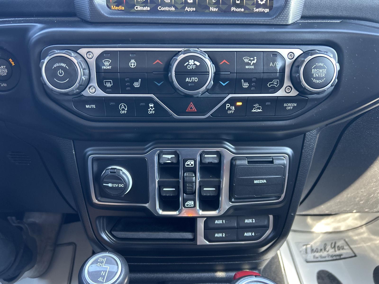 2021 Jeep Gladiator Overland - Photo 12