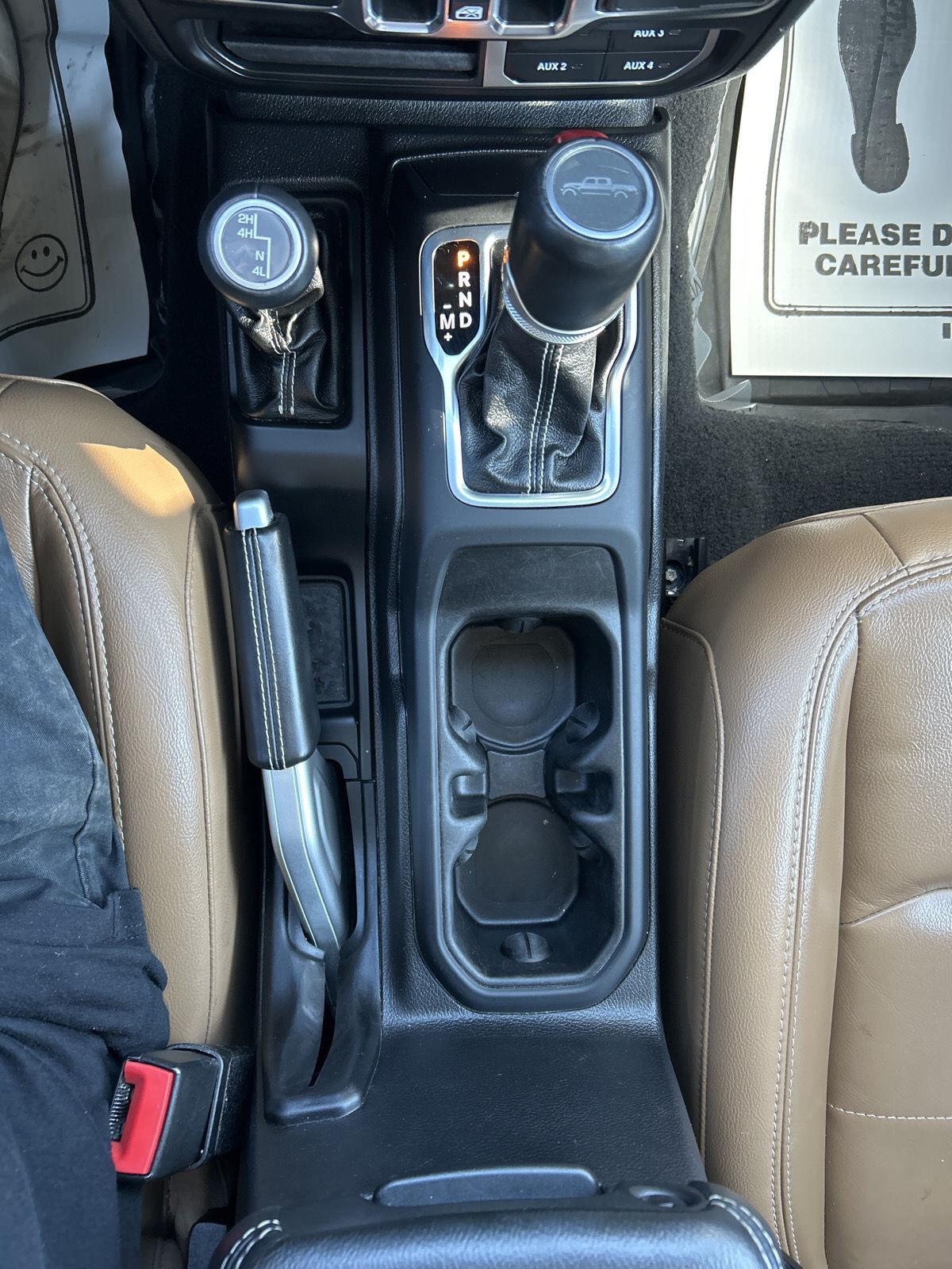 2021 Jeep Gladiator Overland - Photo 14