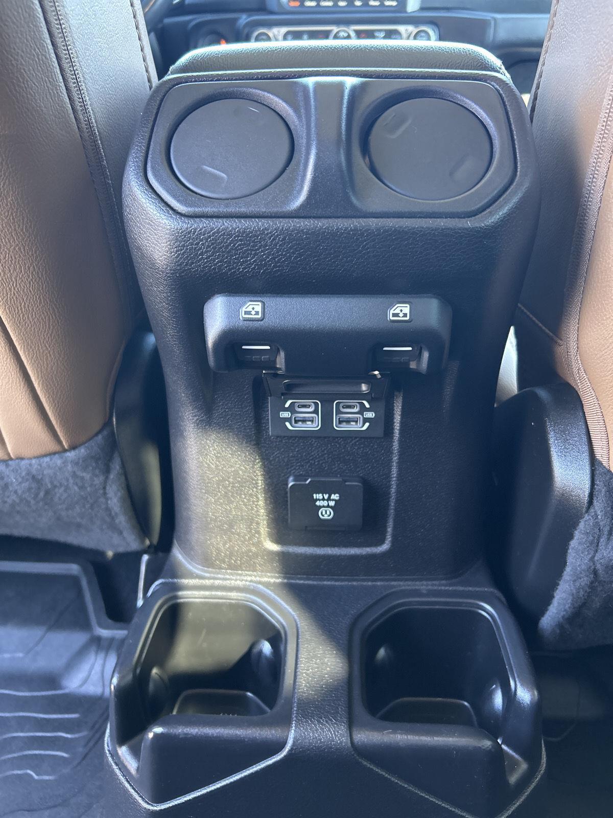 2021 Jeep Gladiator Overland - Photo 21