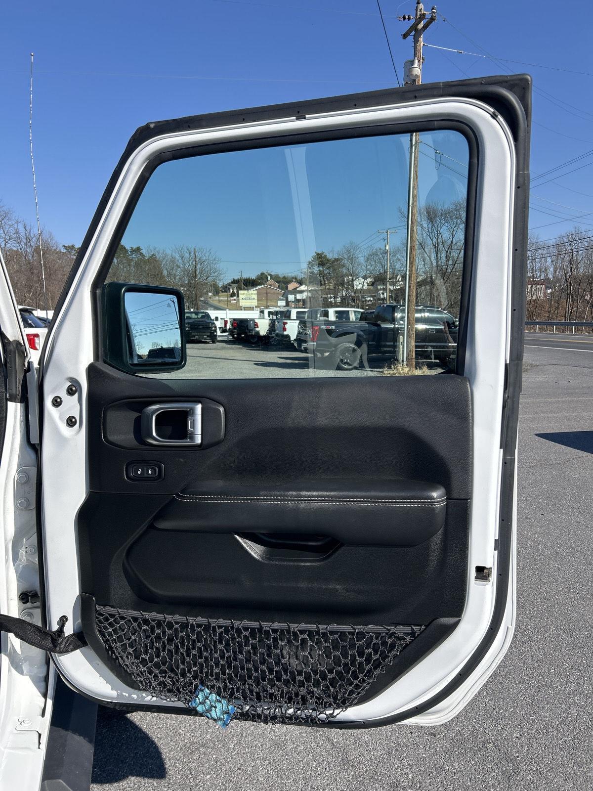 2021 Jeep Gladiator Overland - Photo 26
