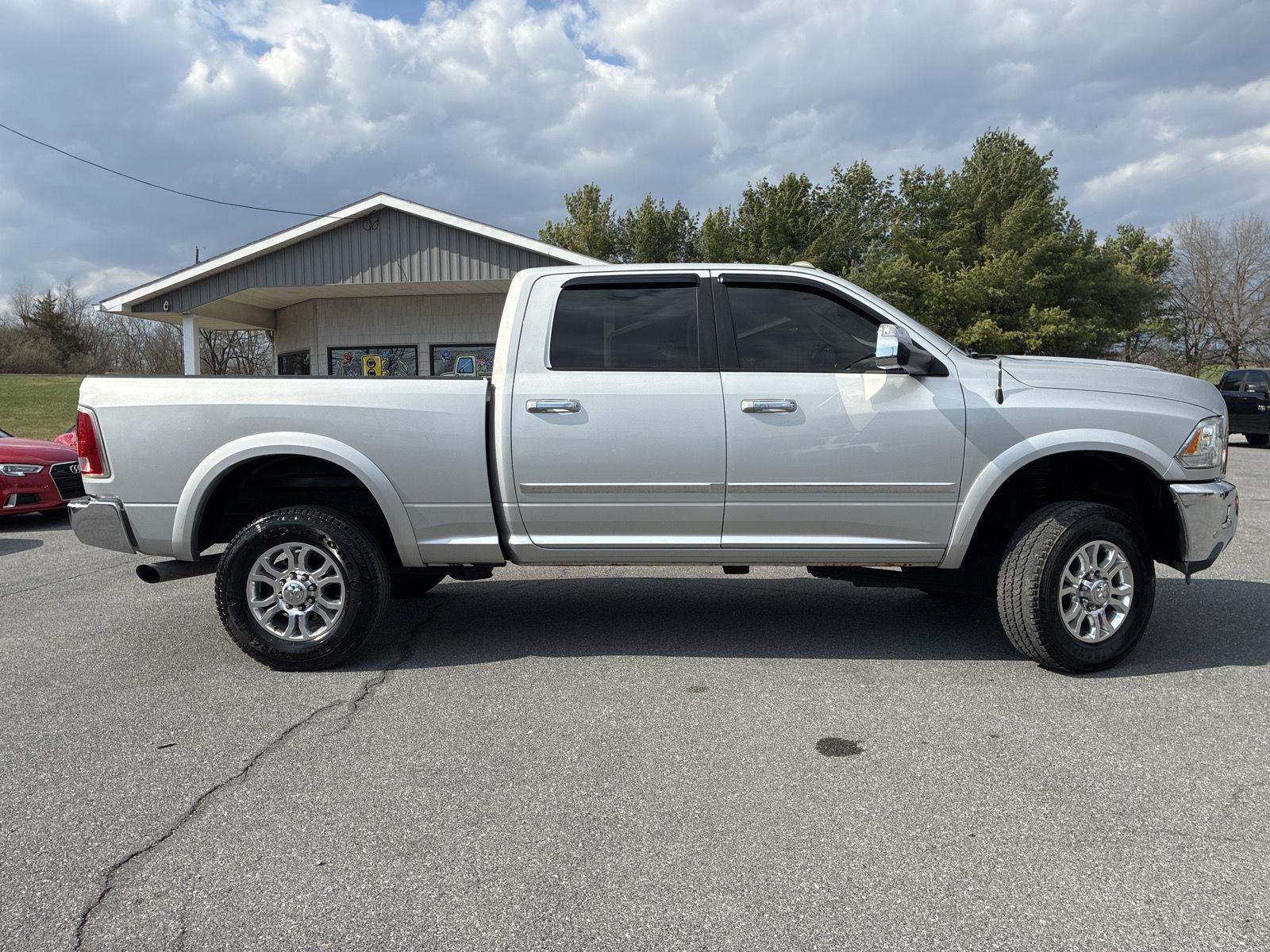 2018 RAM 2500 Laramie 4X4 Crew Cab SWB's photo
