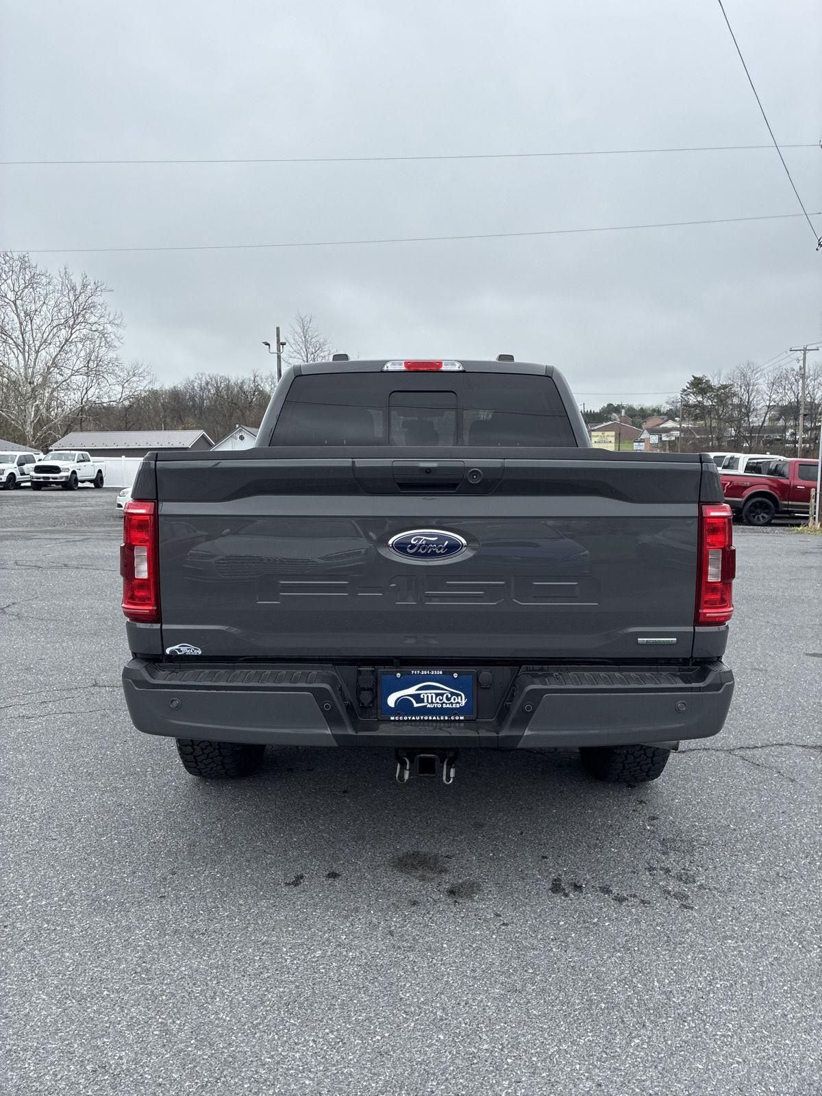 View vehicle photo 4