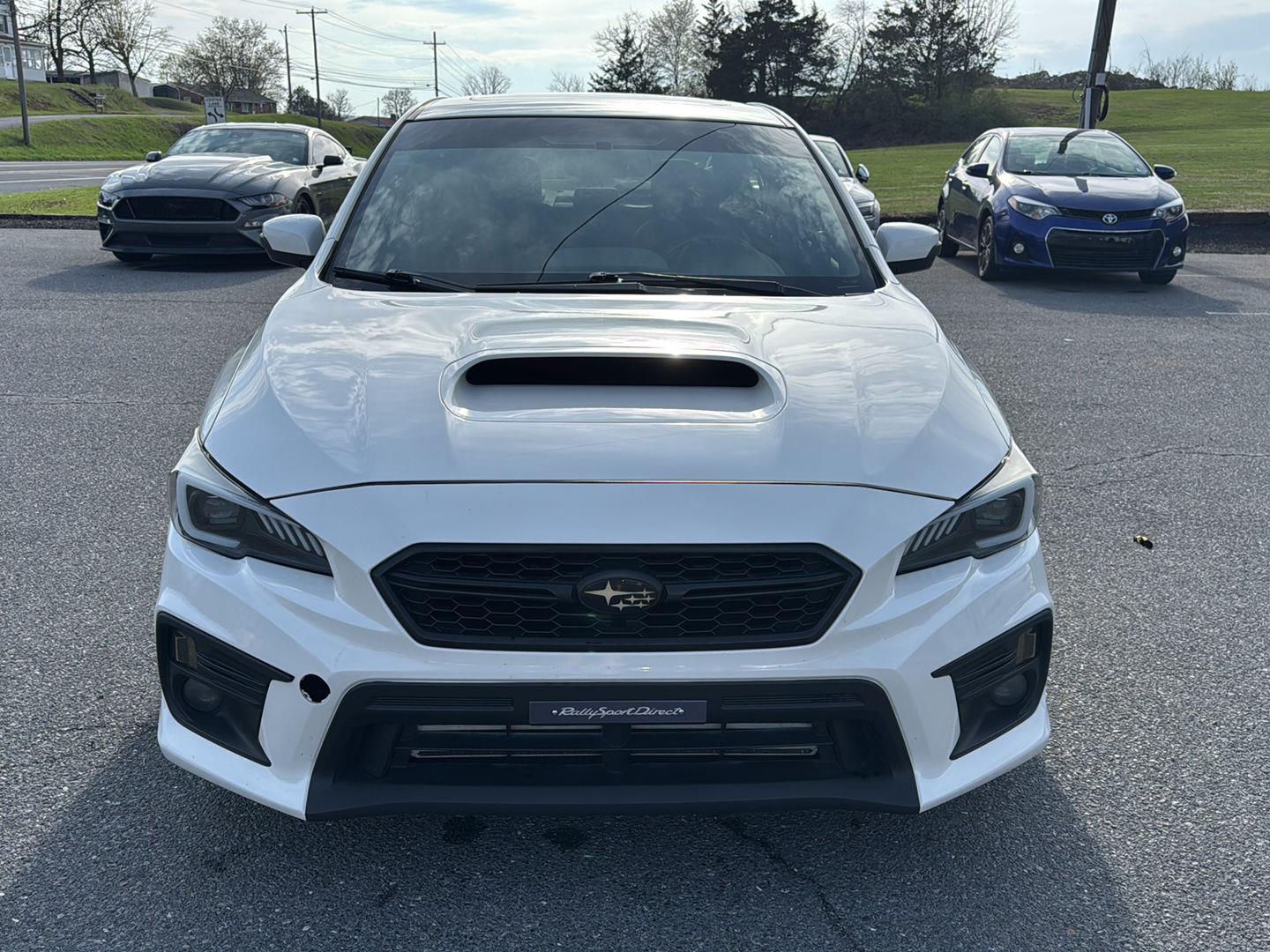 View vehicle photo 2