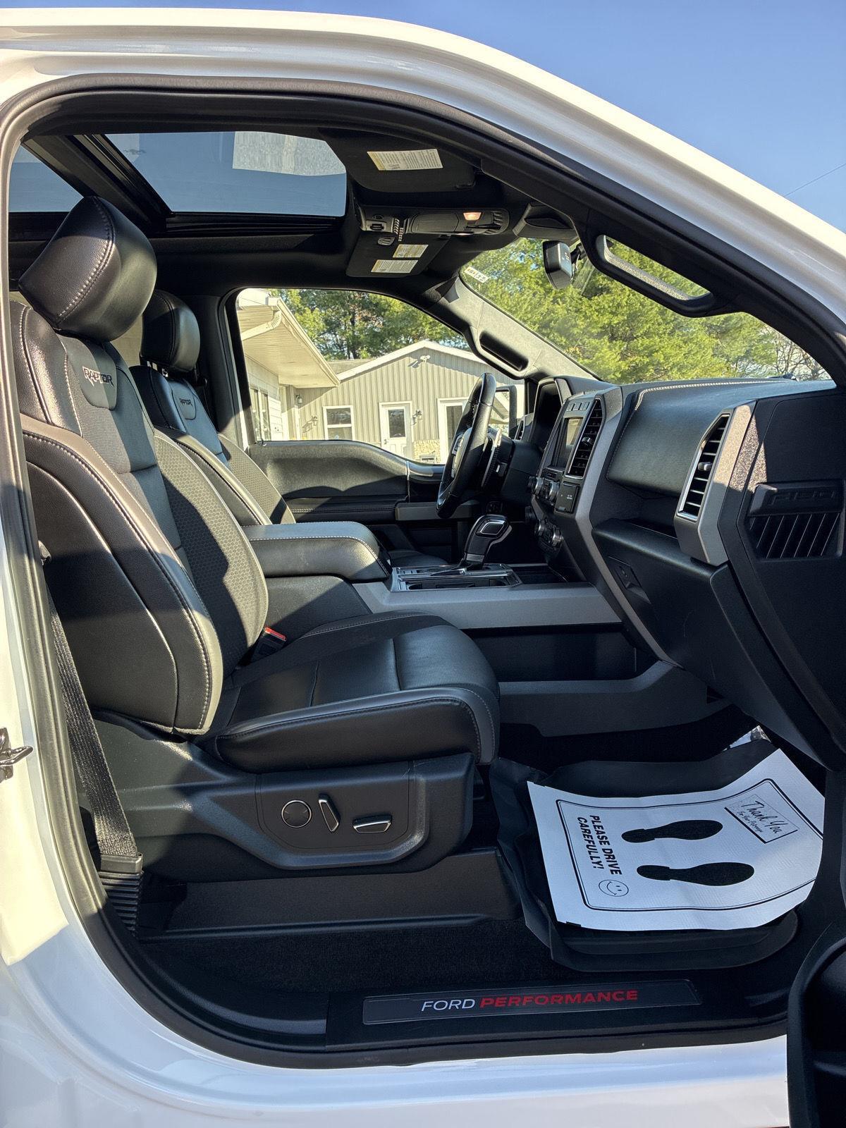 2020 Ford F-150 Raptor - Photo 26