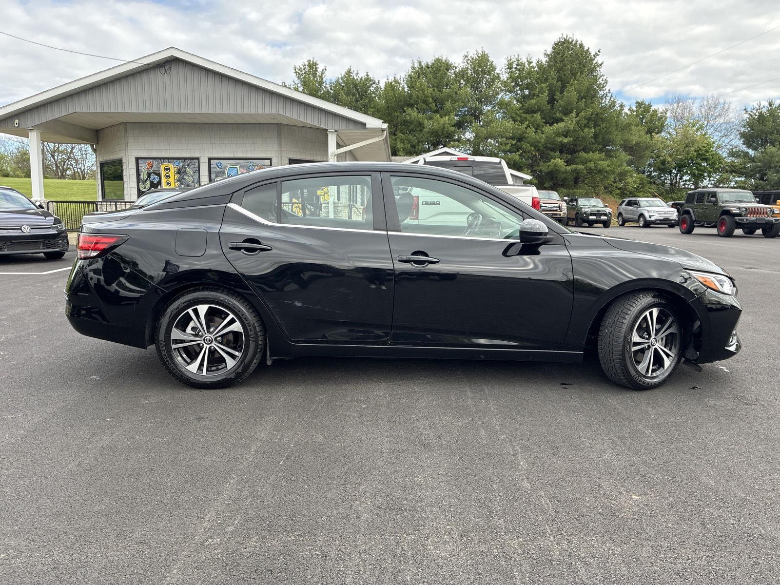 2021 Nissan Sentra SV CVT's photo
