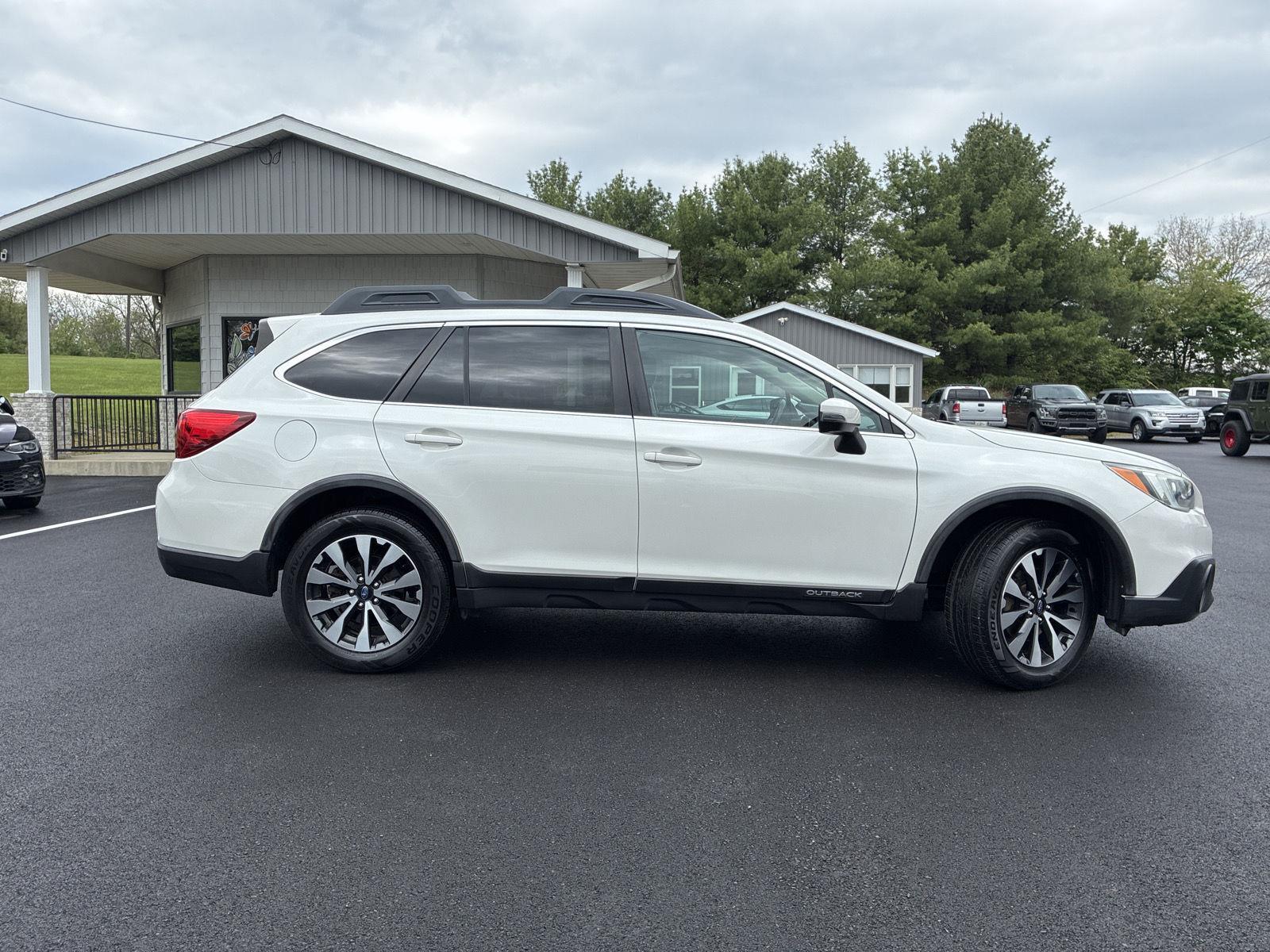 2016 Subaru Outback 2.5i Limited CVT PZEV's photo
