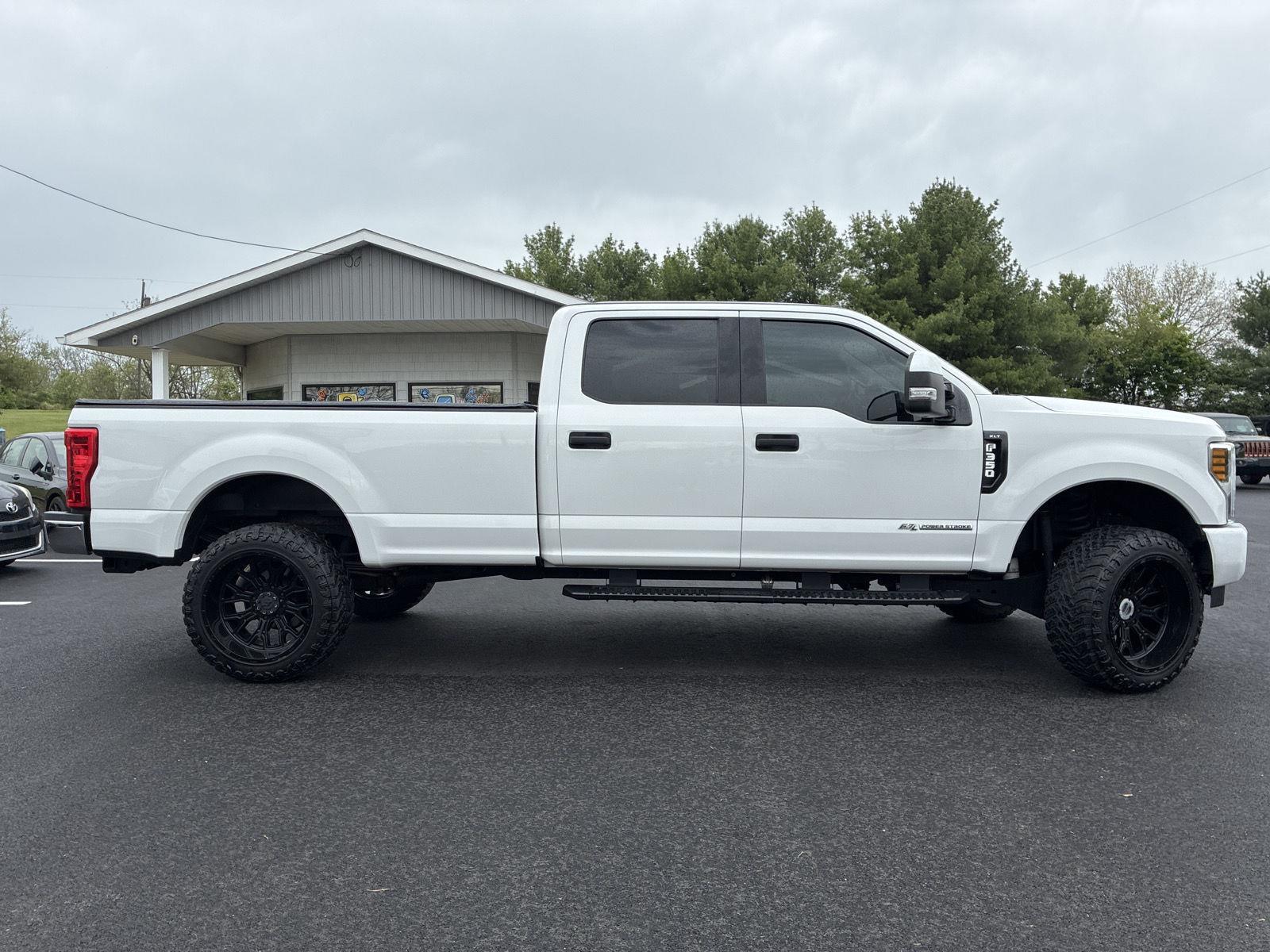 2019 Ford F-350 XLT 4x4 Crew Cab 6-1/2' Box SRW's photo