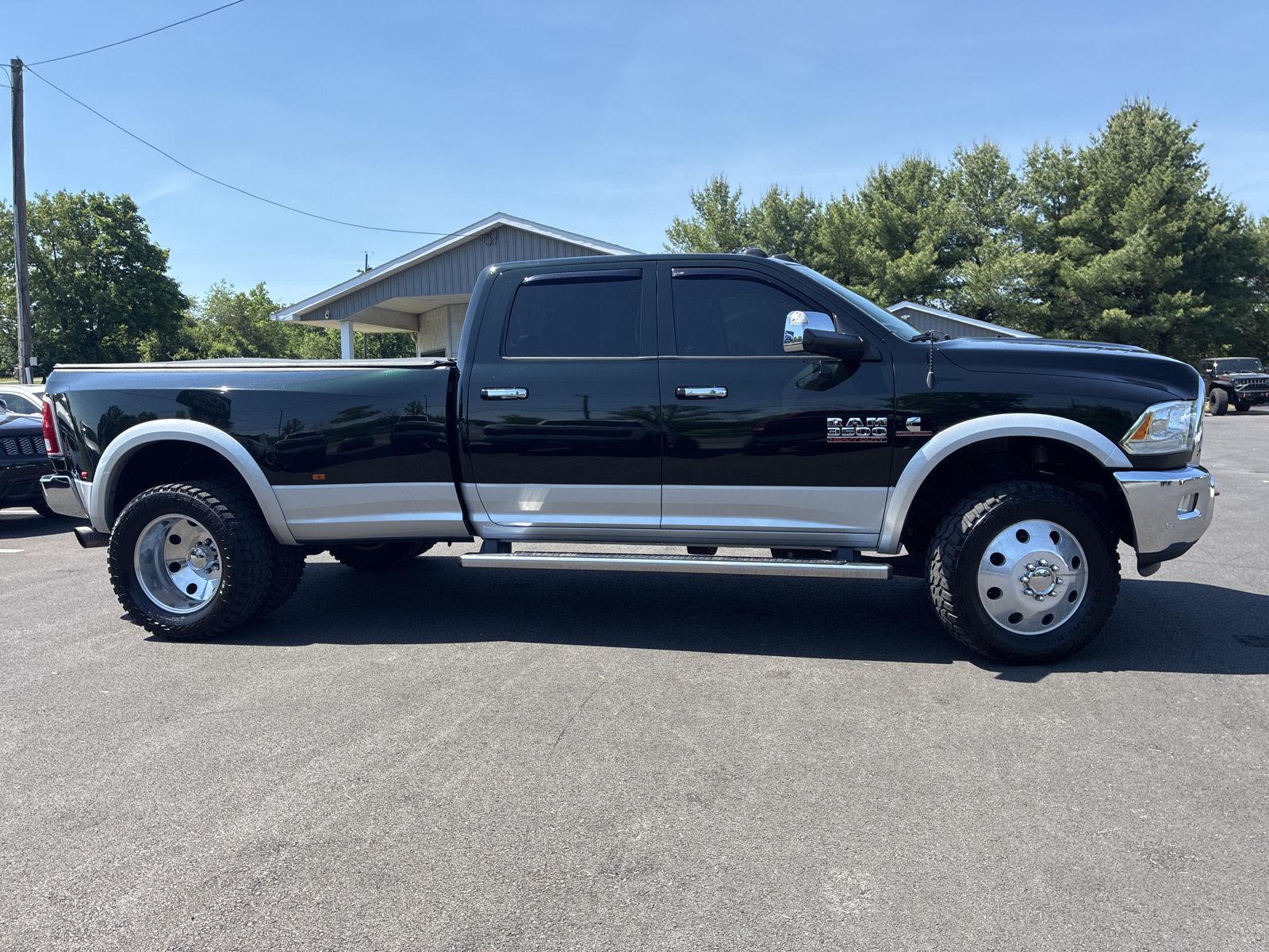 2016 RAM 3500 Laramie 4X4 Crew Cab LWB's photo