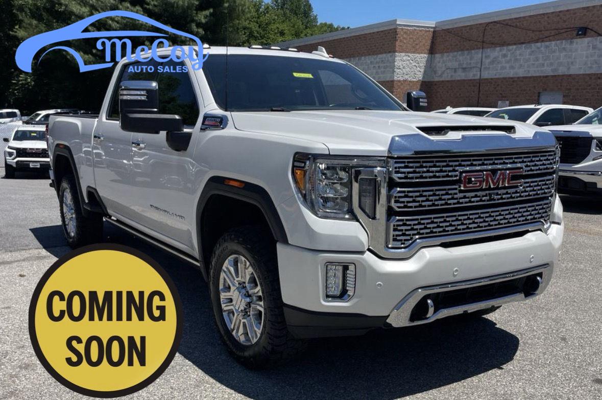White Frost Tricoat 2023 GMC Sierra 3500HD Denali Crew Cab 4WD Pickup Truck Four-Wheel Drive Automatic