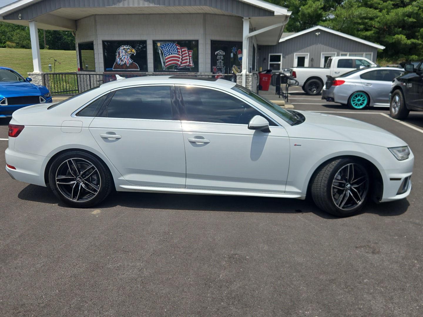 2019 Audi A4 2.0T quattro S tronic Premium Plus's photo