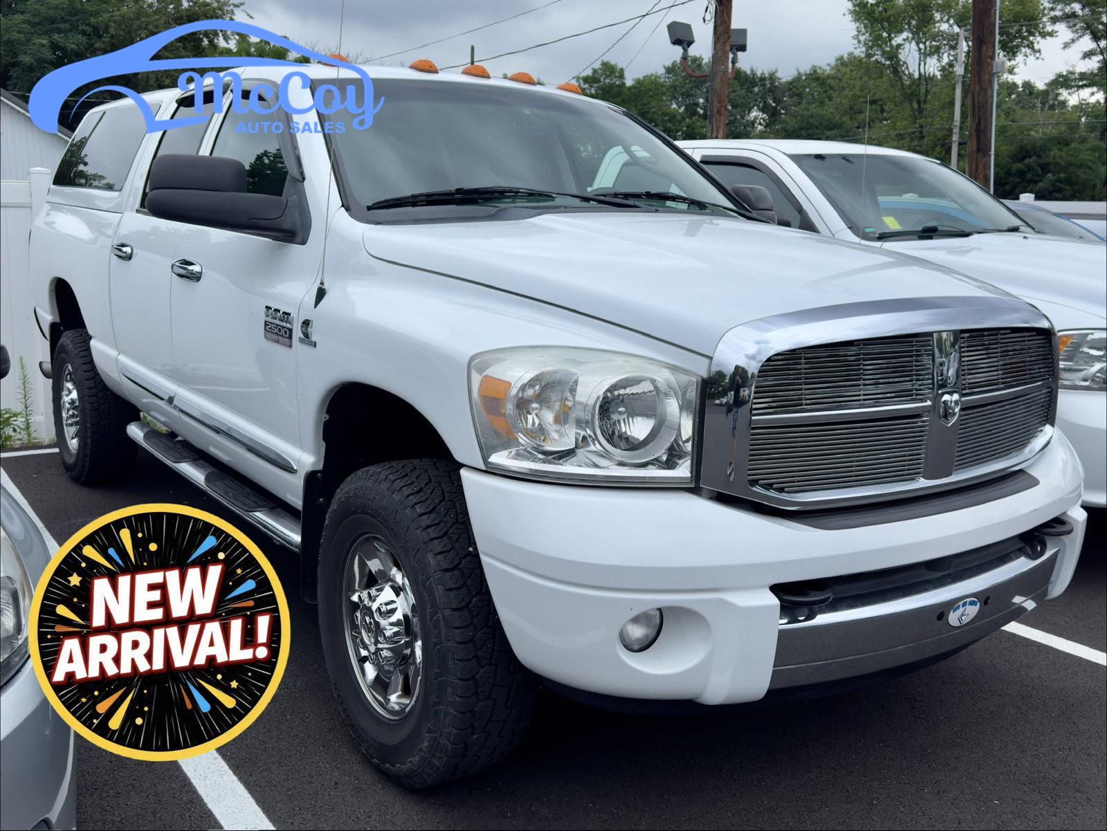 Bright White Clearcoat 2008 Dodge RAM 2500 Pickup Truck Four-Wheel Drive 6-Speed Automatic Overdrive