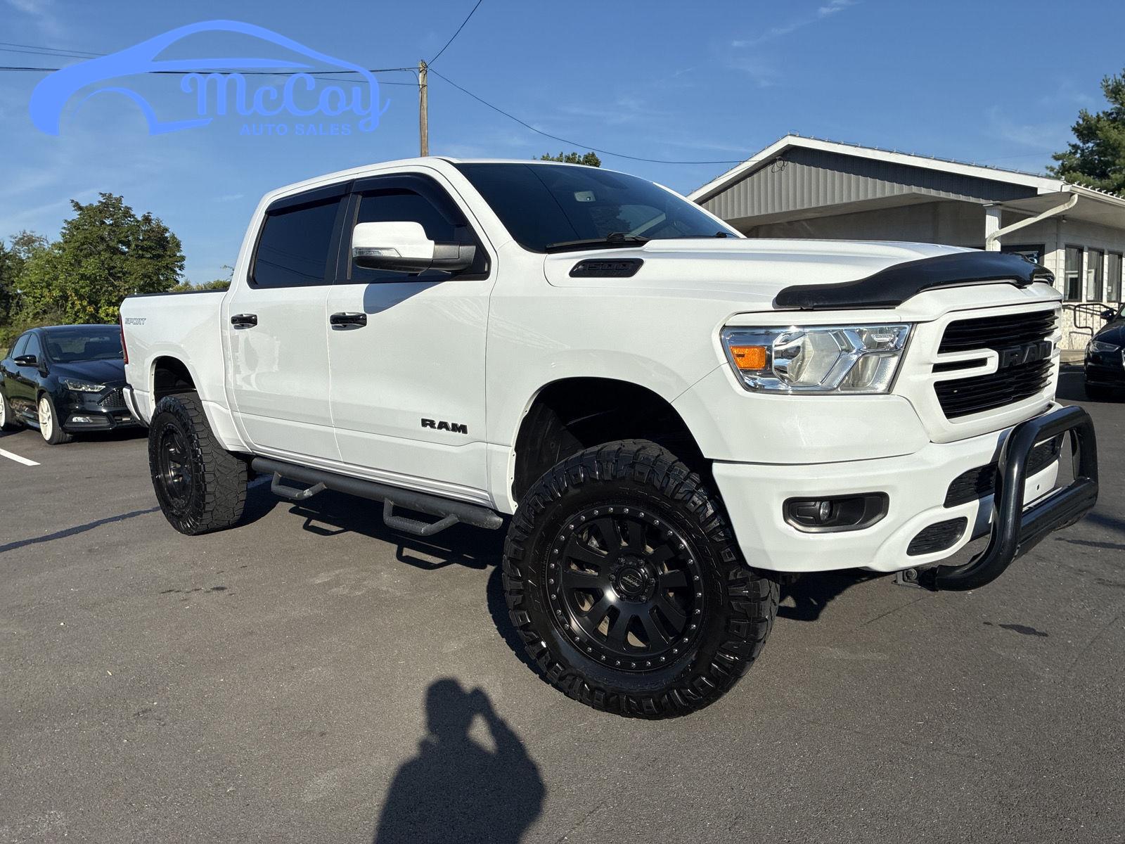 Bright White Clearcoat 2020 RAM 1500 Pickup Truck Four-Wheel Drive 8-Speed Automatic