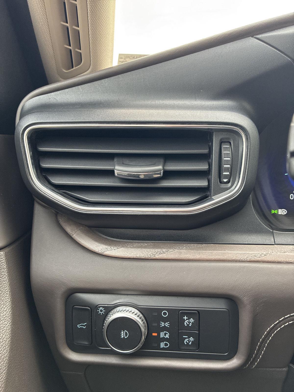 2020 Ford Explorer Platinum - Photo 9