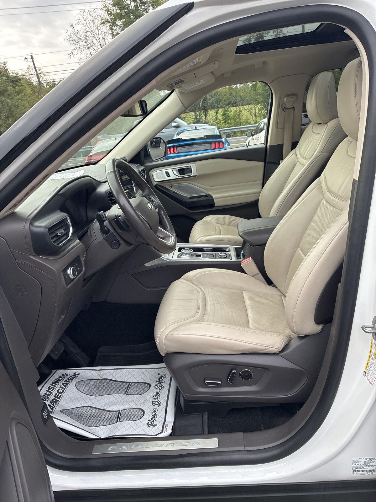 2020 Ford Explorer Platinum - Photo 18