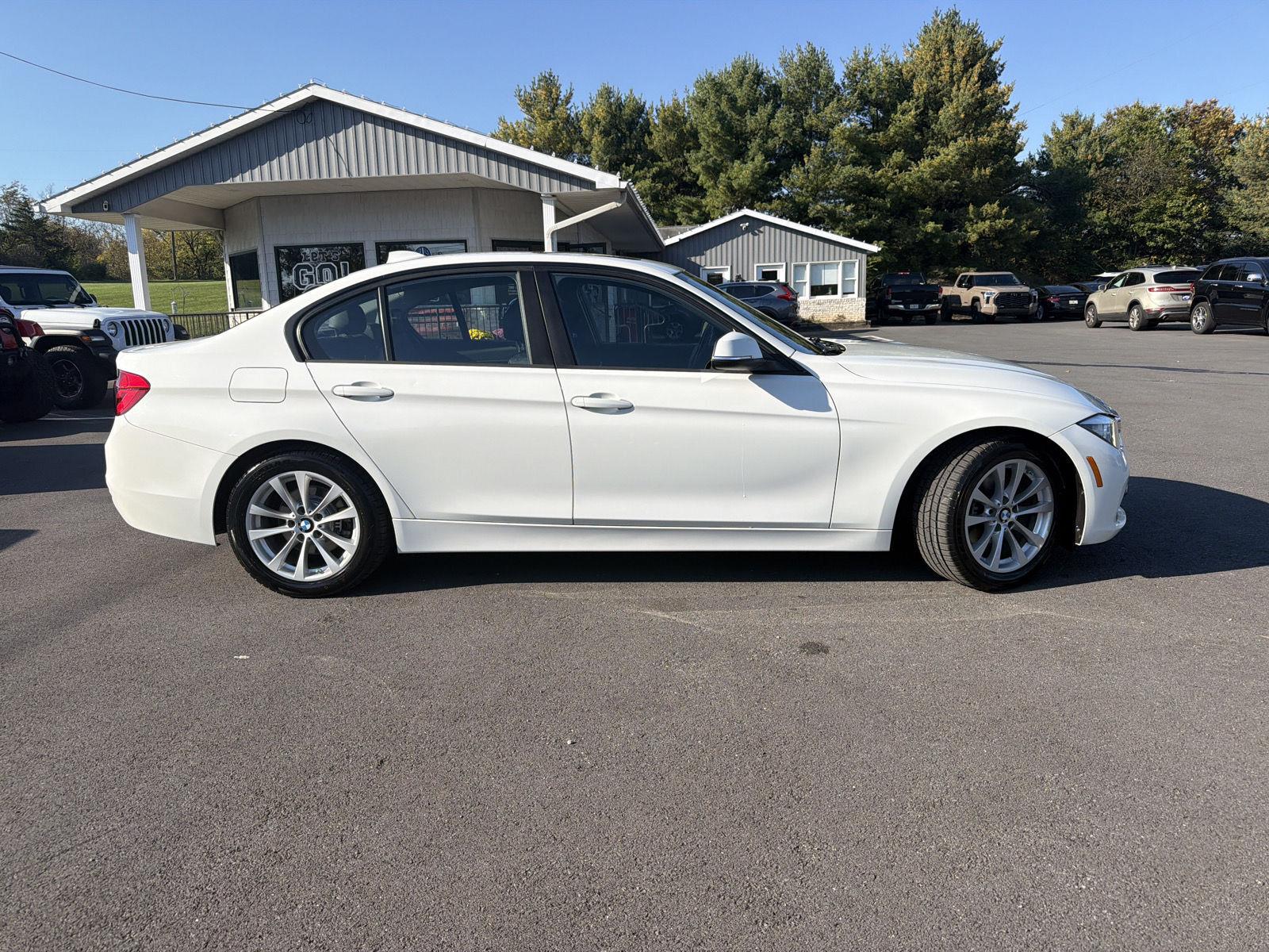 2017 BMW 3 Series 320i