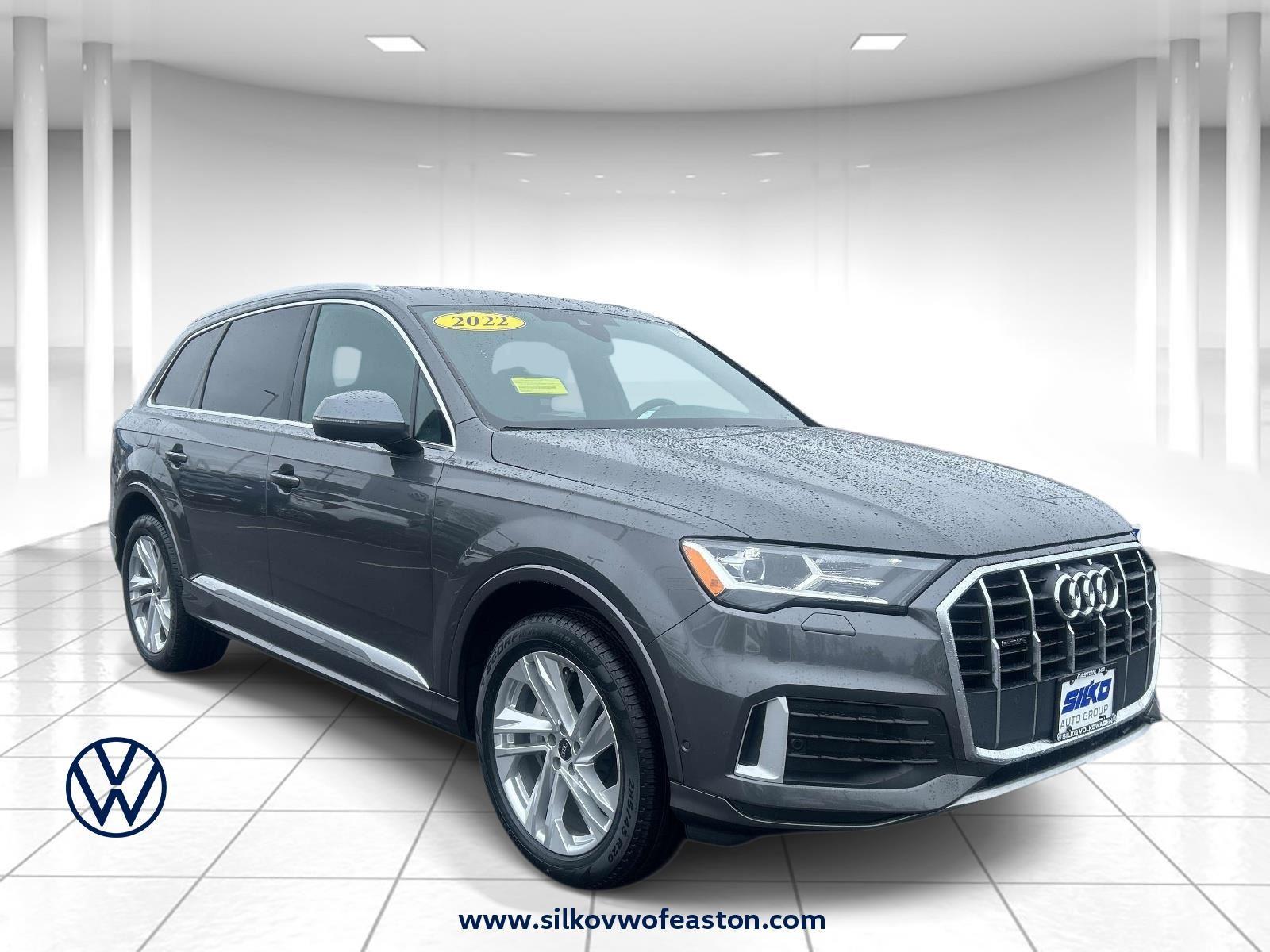 Samurai Gray Metallic 2022 Audi Q7 quattro Premium 45 TFSI SUV / Crossover All-Wheel Drive Automatic