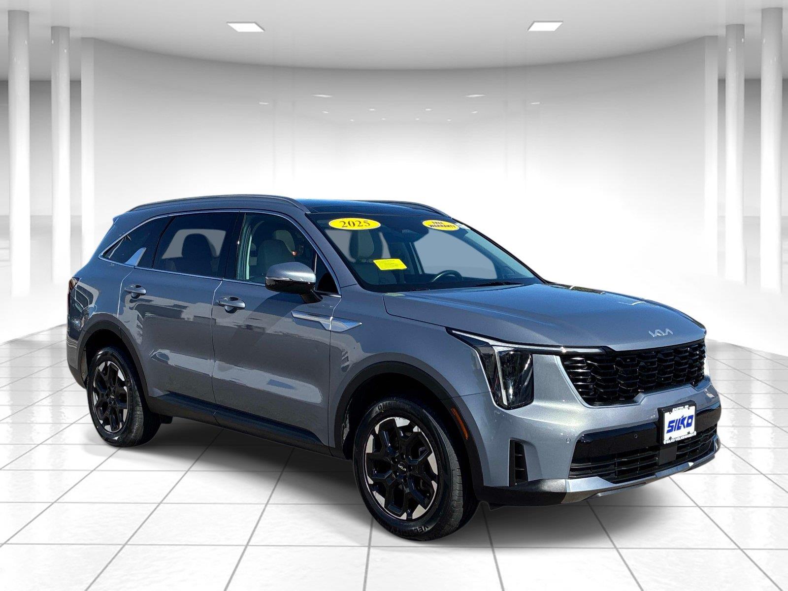 Everlasting Silver 2025 Kia Sorento SUV / Crossover All-Wheel Drive Automatic