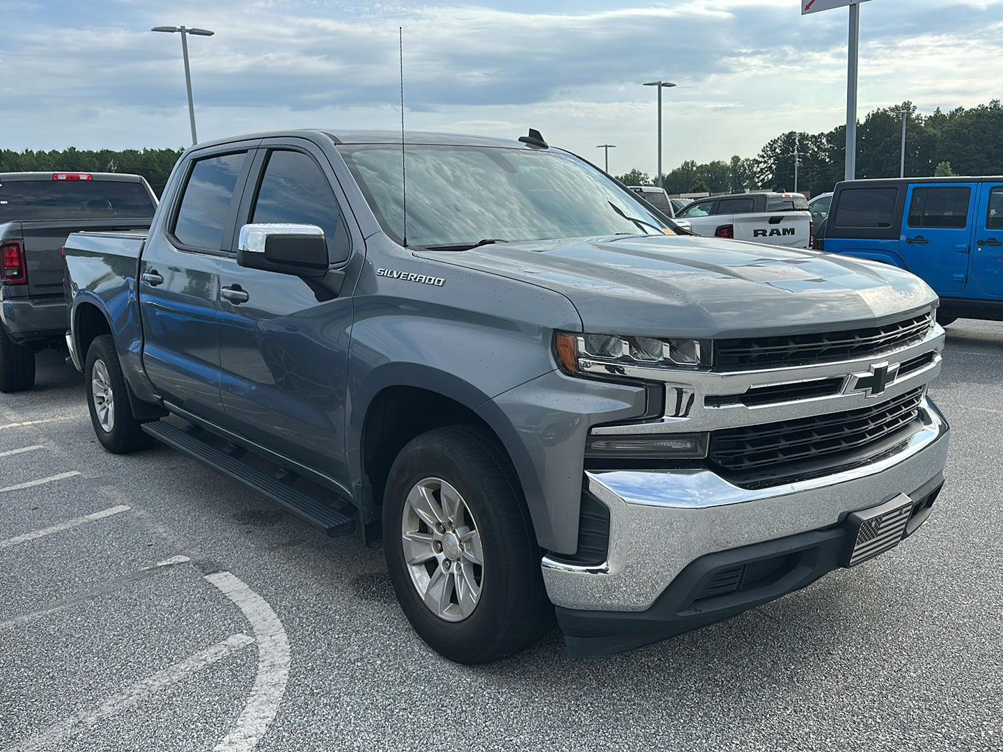 2021 Chevrolet Silverado 1500 LT Crew Cab RWD