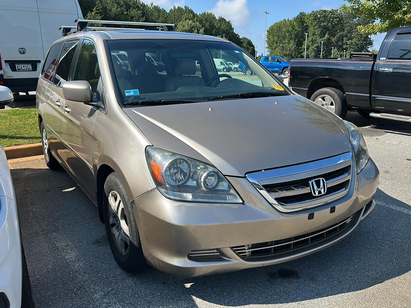  2006 Honda Odyssey Minivan Front-Wheel Drive Automatic