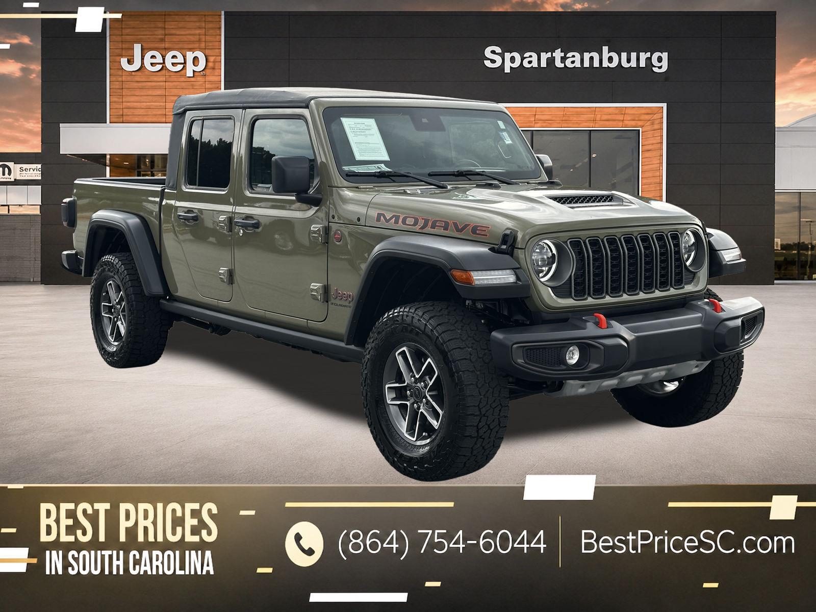 41 2025 Jeep Gladiator Pickup Truck Four-Wheel Drive 8-Speed Automatic
