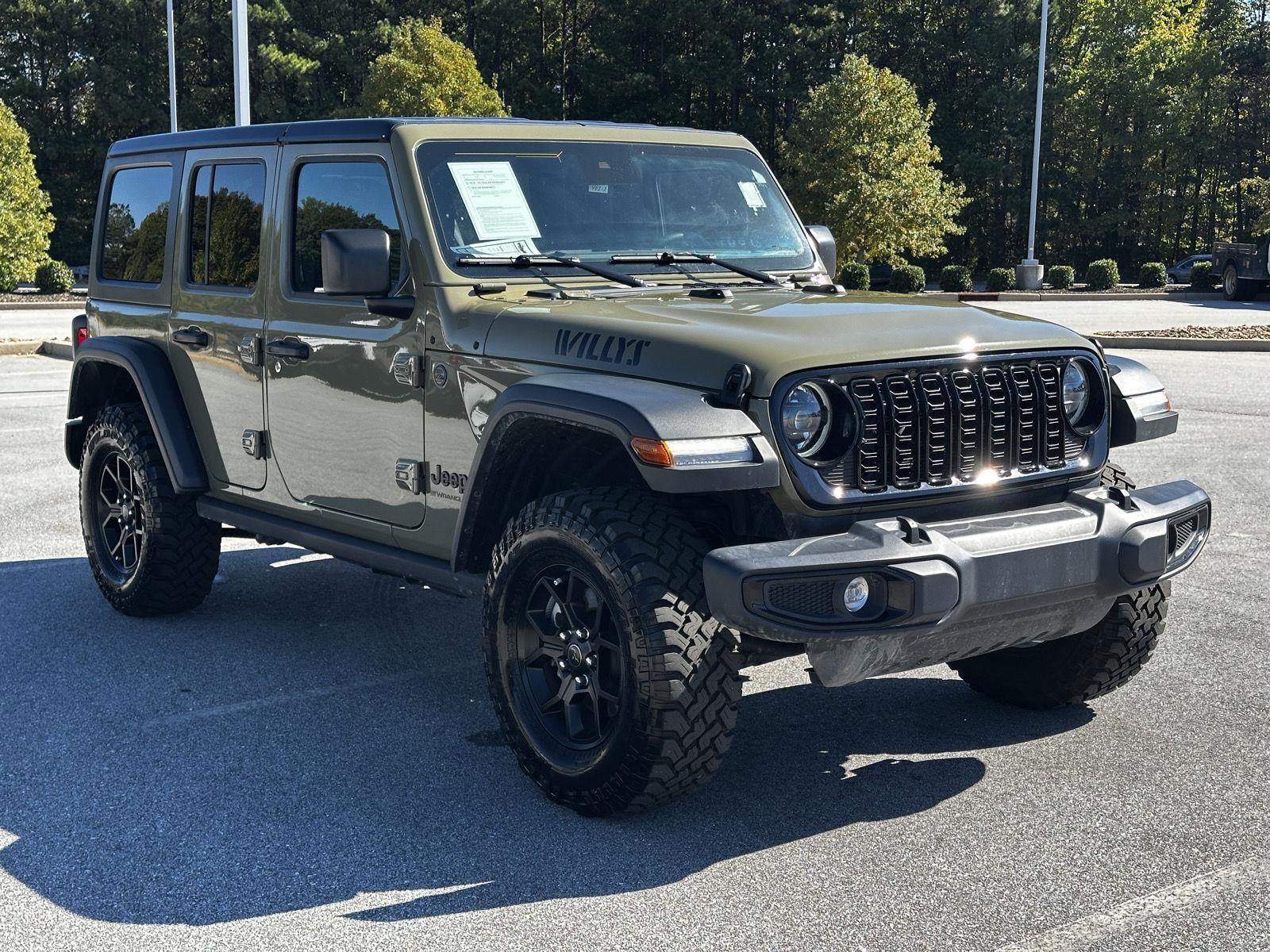 41 2025 Jeep Wrangler SUV / Crossover Four-Wheel Drive 8-Speed Automatic