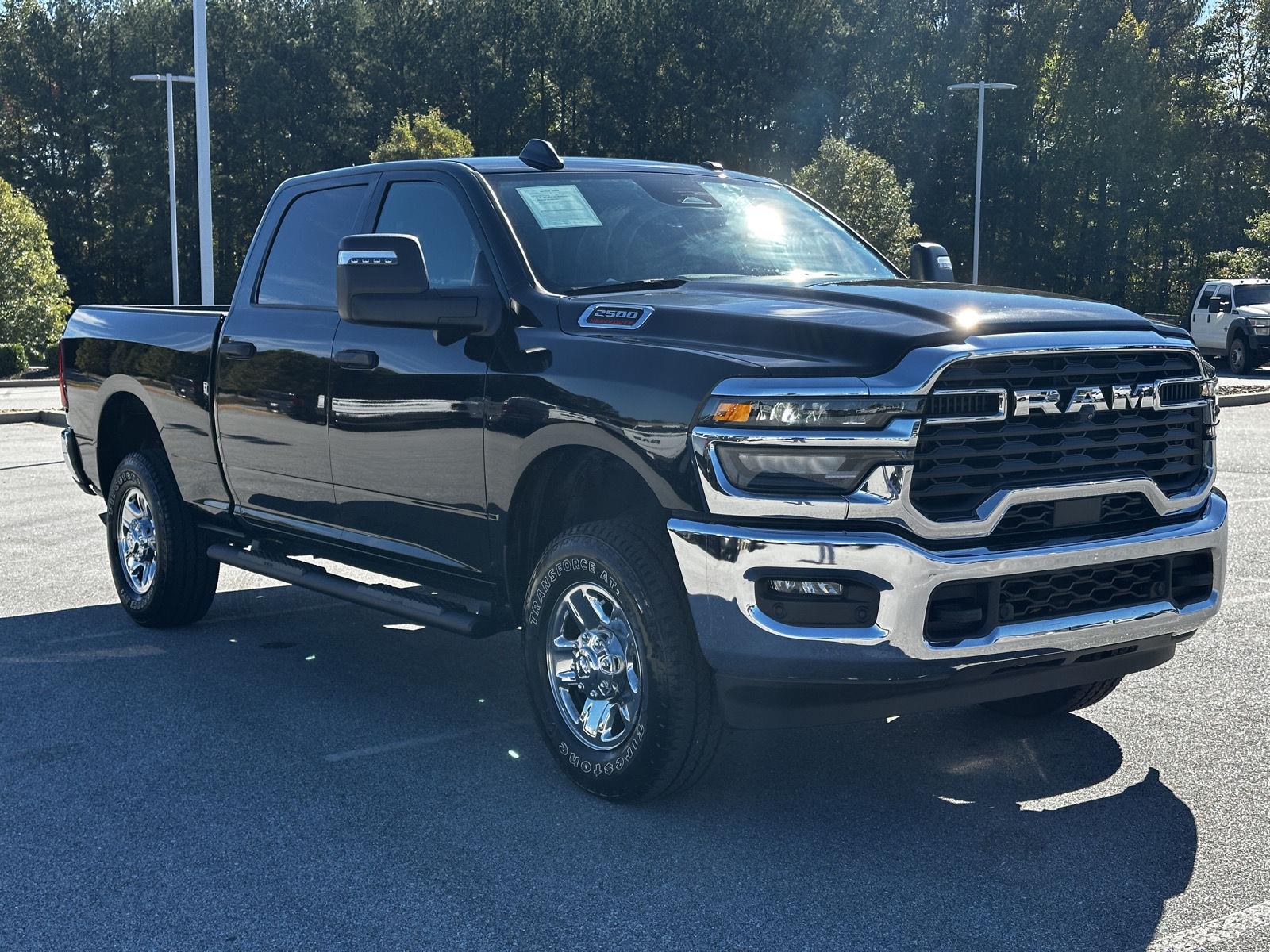 2025 RAM 2500 Tradesman Crew Cab 4WD
