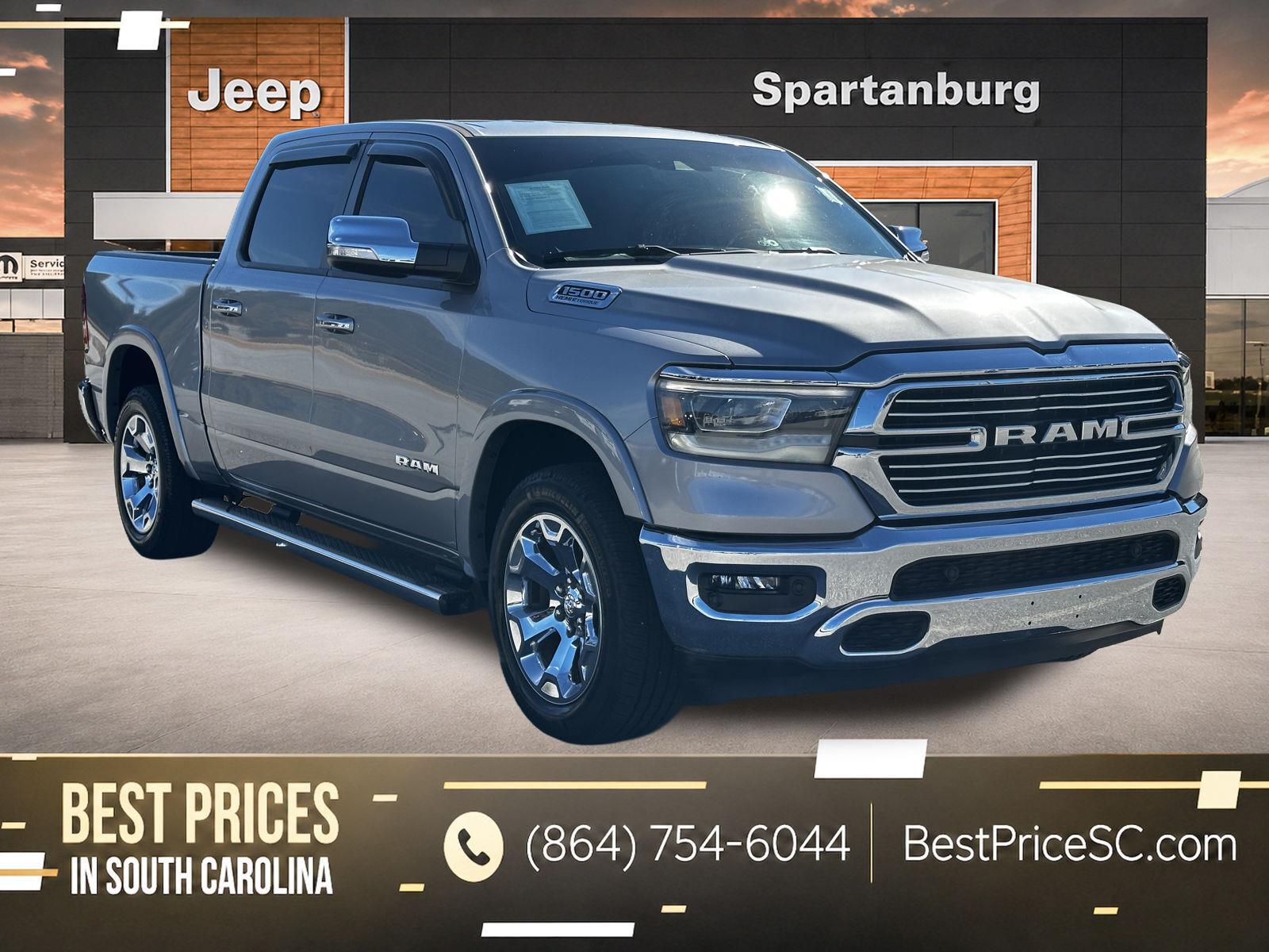 2022 RAM 1500 Laramie Crew Cab 4WD