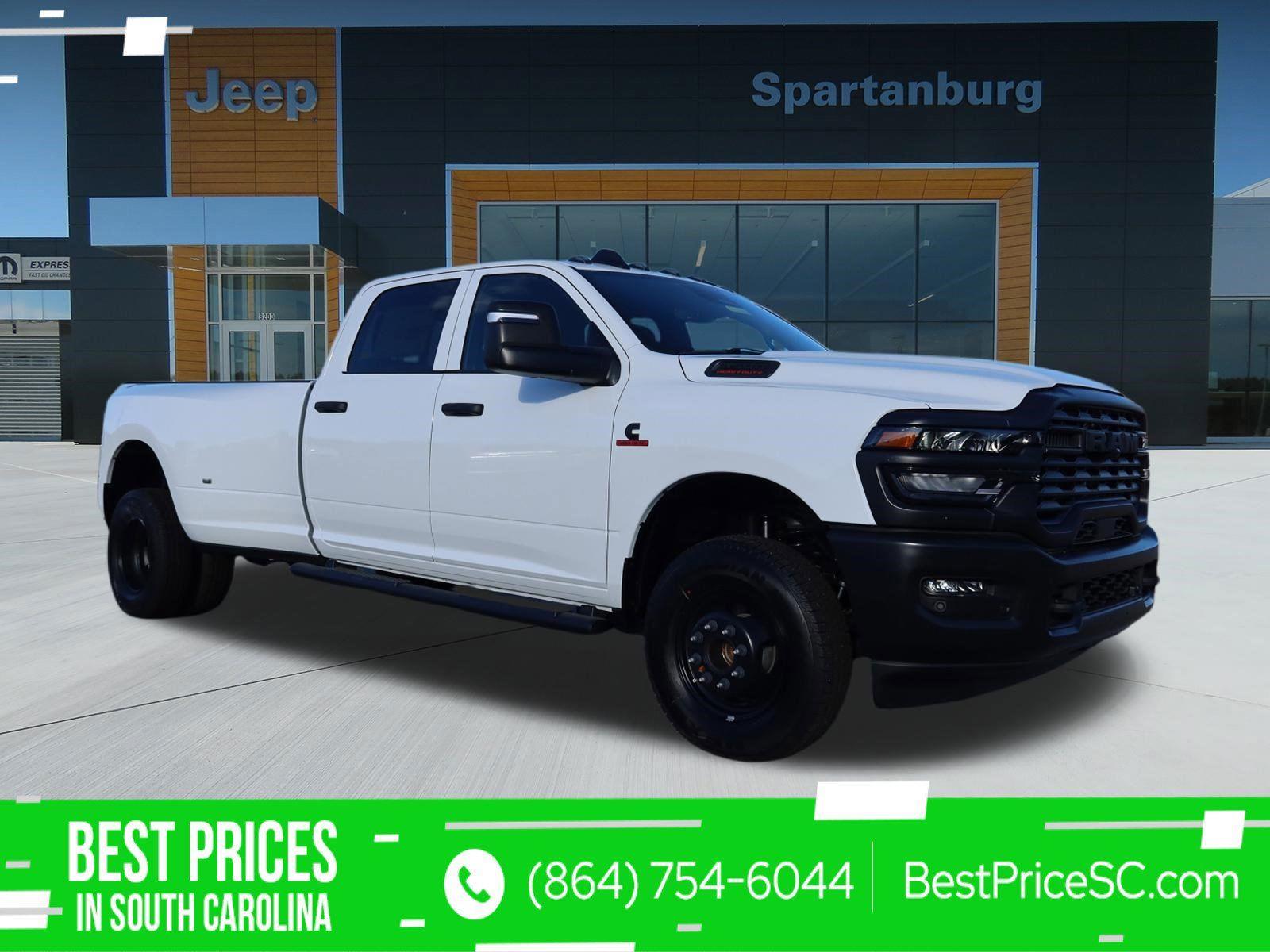 2026 RAM 3500 Tradesman Crew Cab LB DRW 4WD