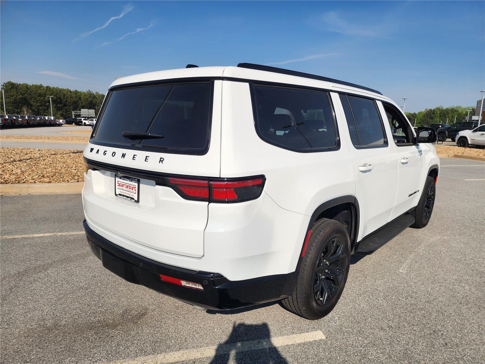 View vehicle photo 5