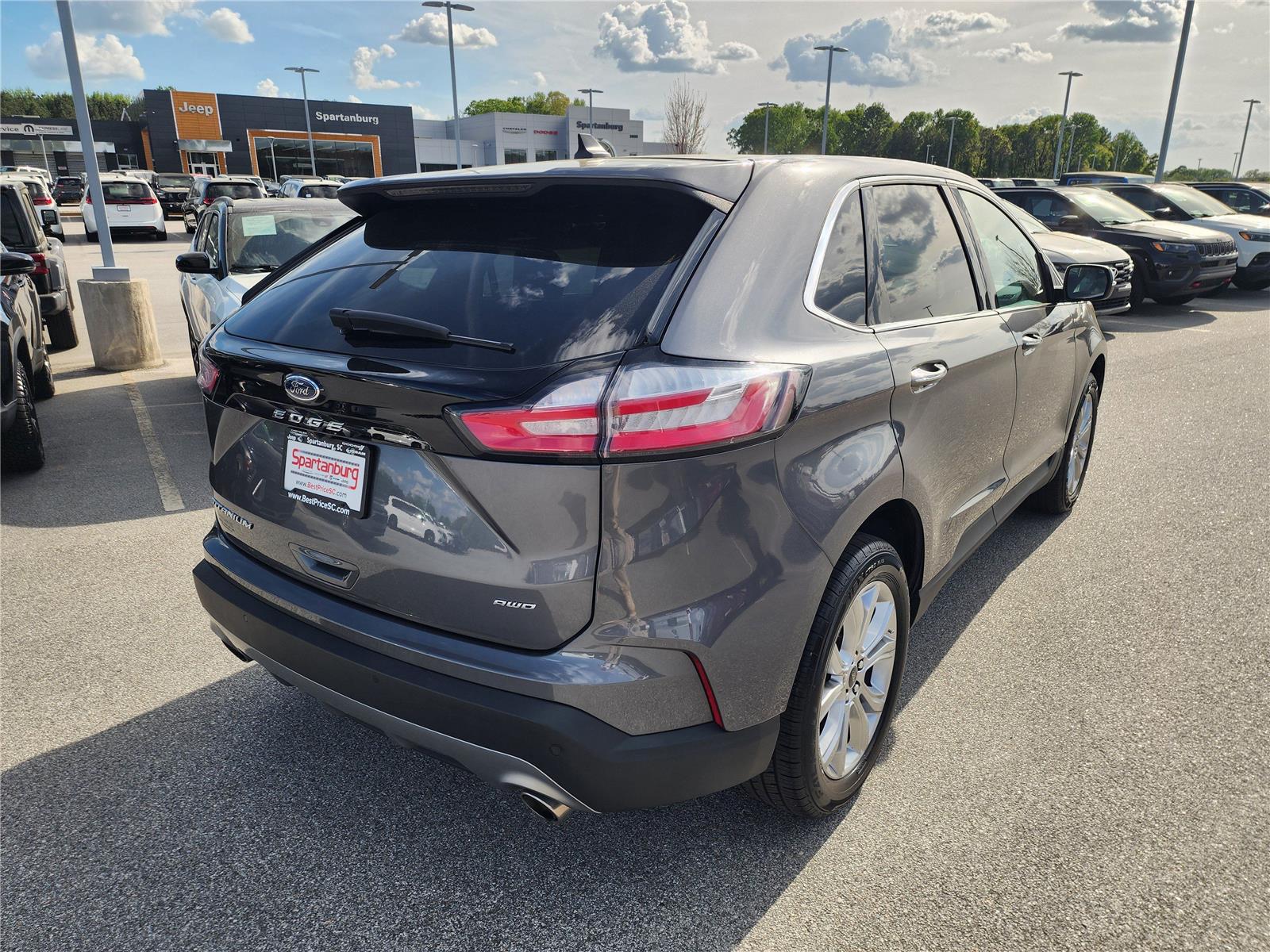 View vehicle photo 5