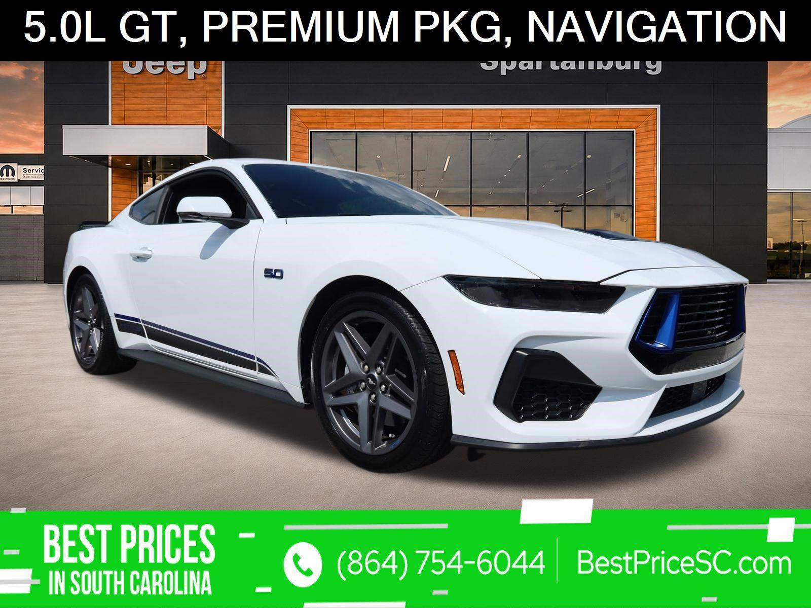 Oxford White 2025 Ford Mustang Coupe Rear-Wheel Drive 6-Speed Manual