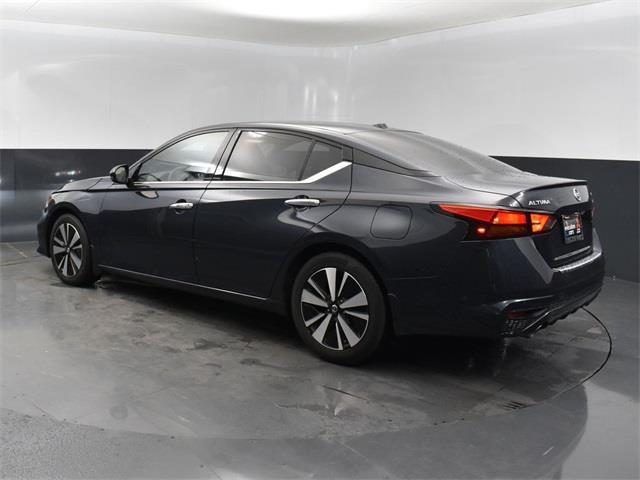 Used 2020 Nissan Altima SV with VIN 1N4BL4DV9LC275825 for sale in Norcross, GA