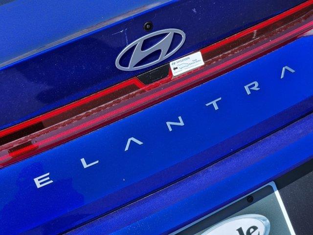 2024 Hyundai Elantra SEL 8