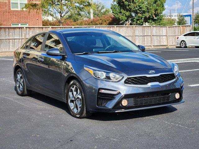 2021 Kia Forte LXS 3