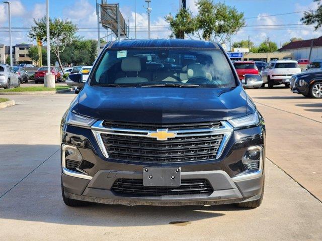 2023 Chevrolet Traverse LS 2