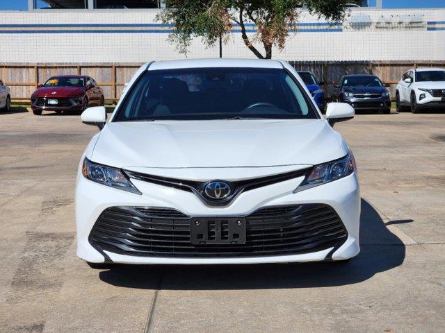 2020 Toyota Camry LE 2