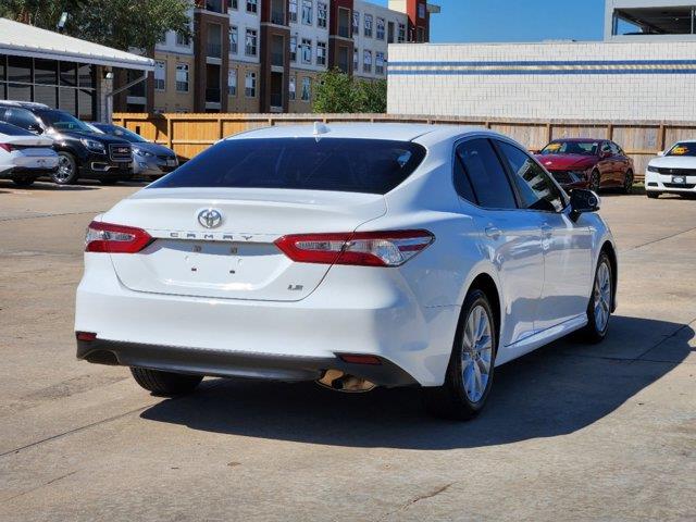 2020 Toyota Camry LE 5