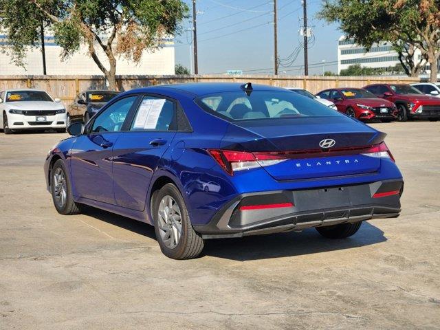 2024 Hyundai Elantra SEL 7