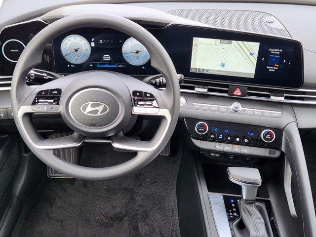 2024 Hyundai Elantra SEL 21