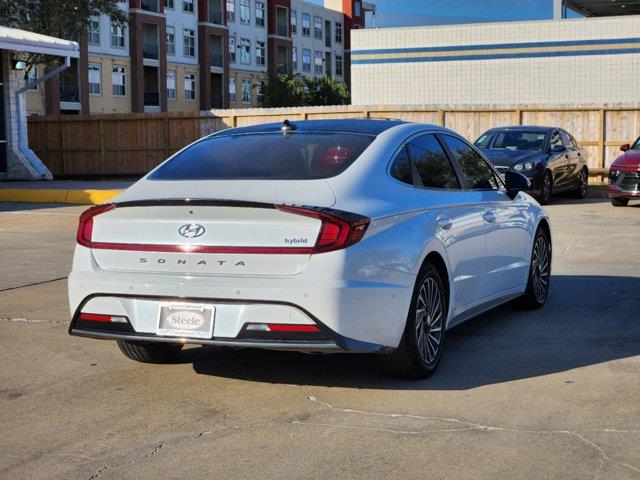 2022 Hyundai Sonata Hybrid Limited 5